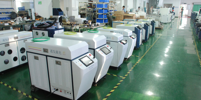 通發激光TFL-80PF<a href='http://www.lvytc.com/product/2.htm' class='text_a'>光纖<a href='http://www.lvytc.com' class='text_a'>激光焊接機</a></a>
